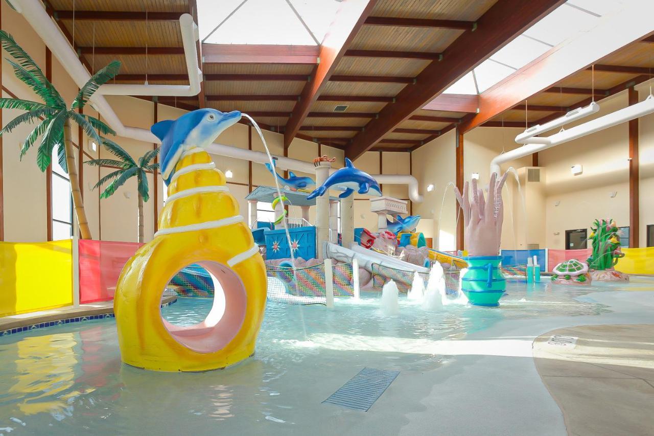 ויסקונסין דלס Grand Marquis Waterpark Hotel & Suites מראה חיצוני תמונה